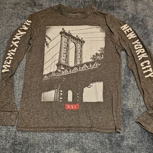 Mens Size Small Long Sleeve Aeropostale NYC T-Shirt